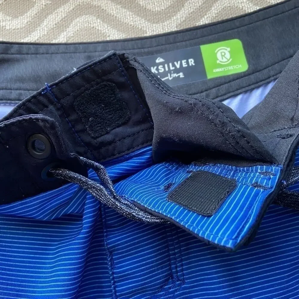 Quiksilver Highline Blue Striped Boardshorts‎ sz 27​​​​​​​​​​​​​​​​​​​​​​​​​​/XS